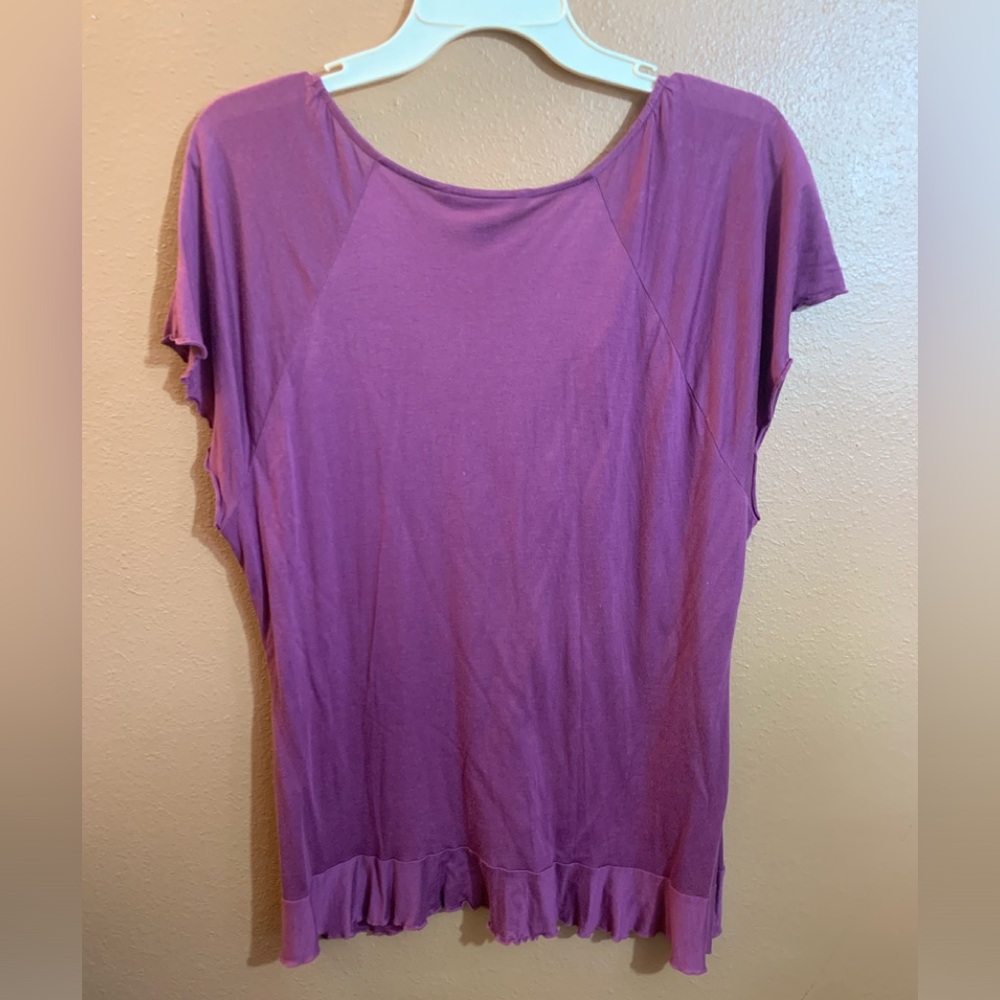 Banana Republic Raspberry Ruffled Blouse - L - Picture 2 of 7